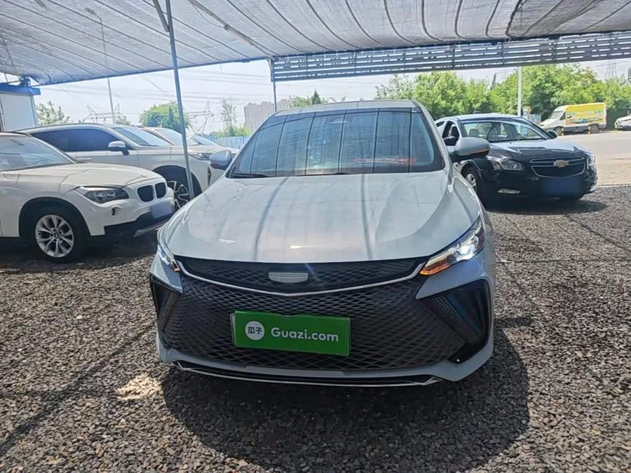 Geely Emgrand L HiP