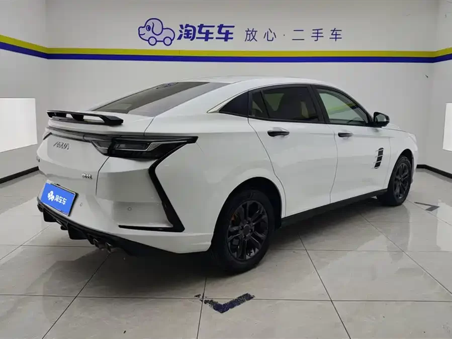 Dongfeng Yixuan