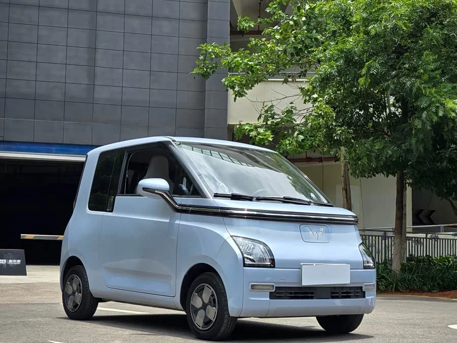 Wuling Air ev clear sky