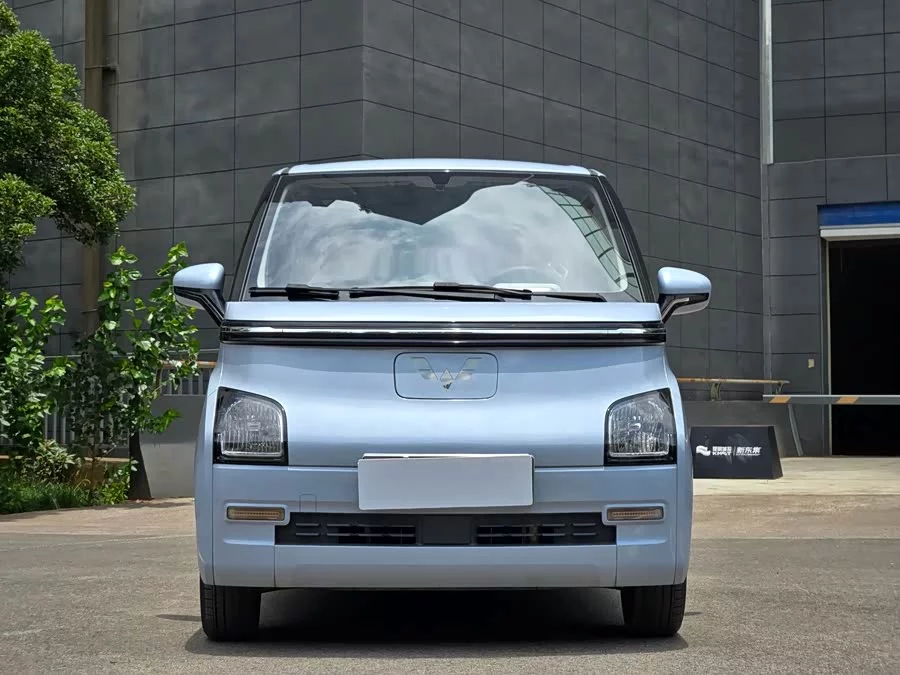 Wuling Air ev clear sky