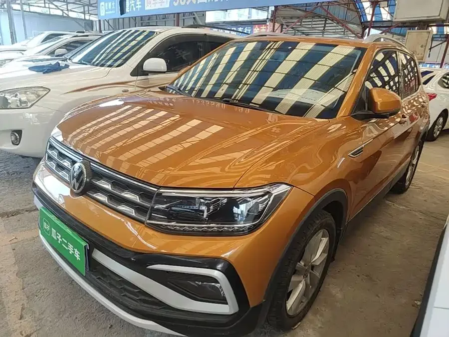 Volkswagen T-Cross (Tukai)