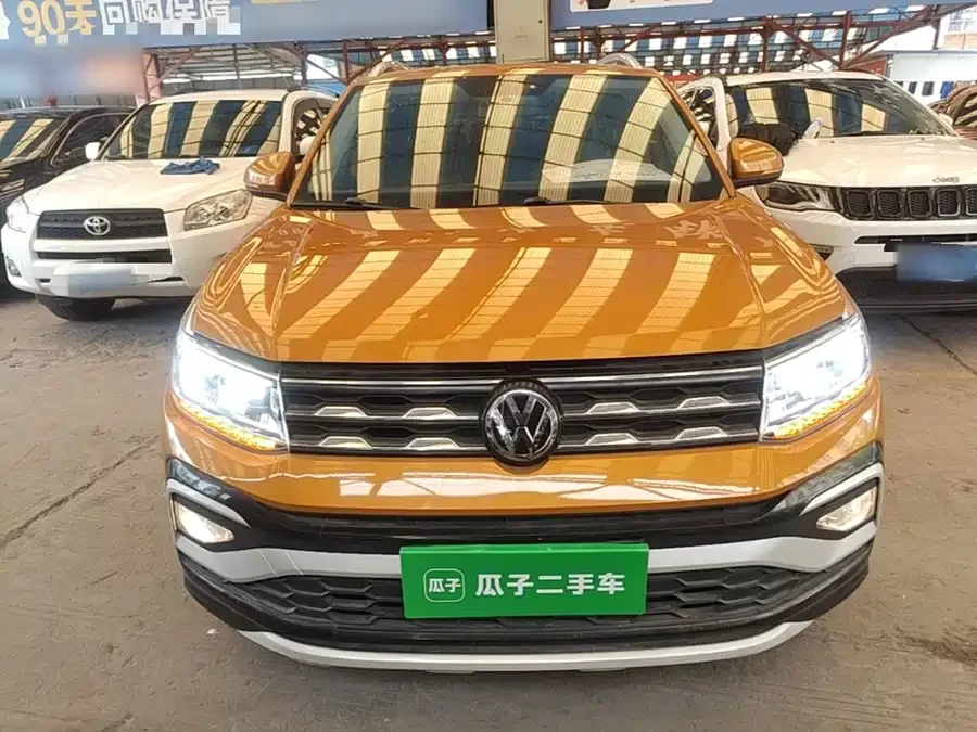 Volkswagen T-Cross (Tukai)