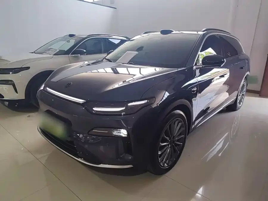 Leapmotor C11
