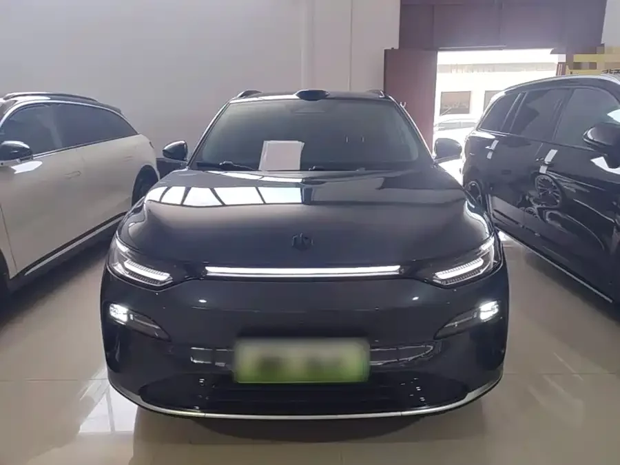 Leapmotor C11