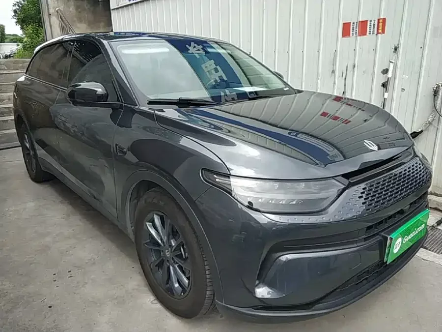 Leapmotor C11