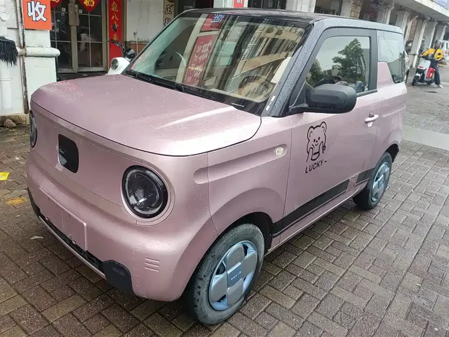 Geely Panda