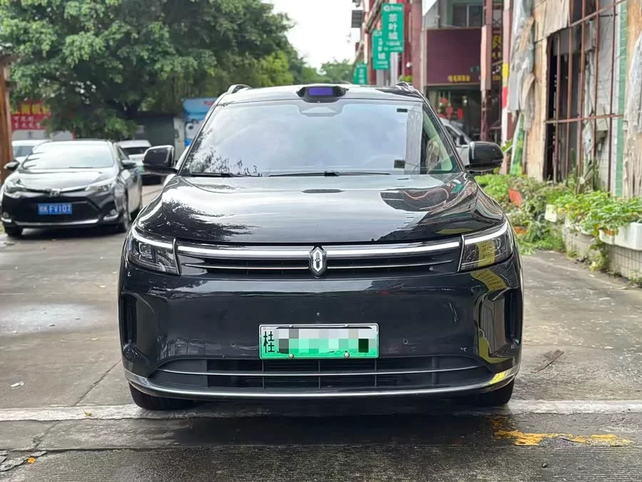 AITO Wenjie M7