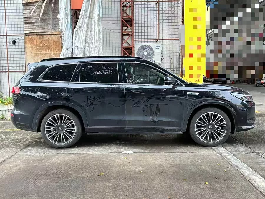 AITO Wenjie M7
