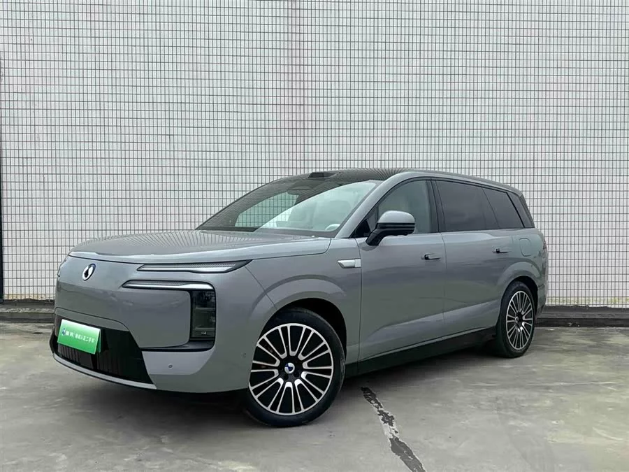 BYD N8L