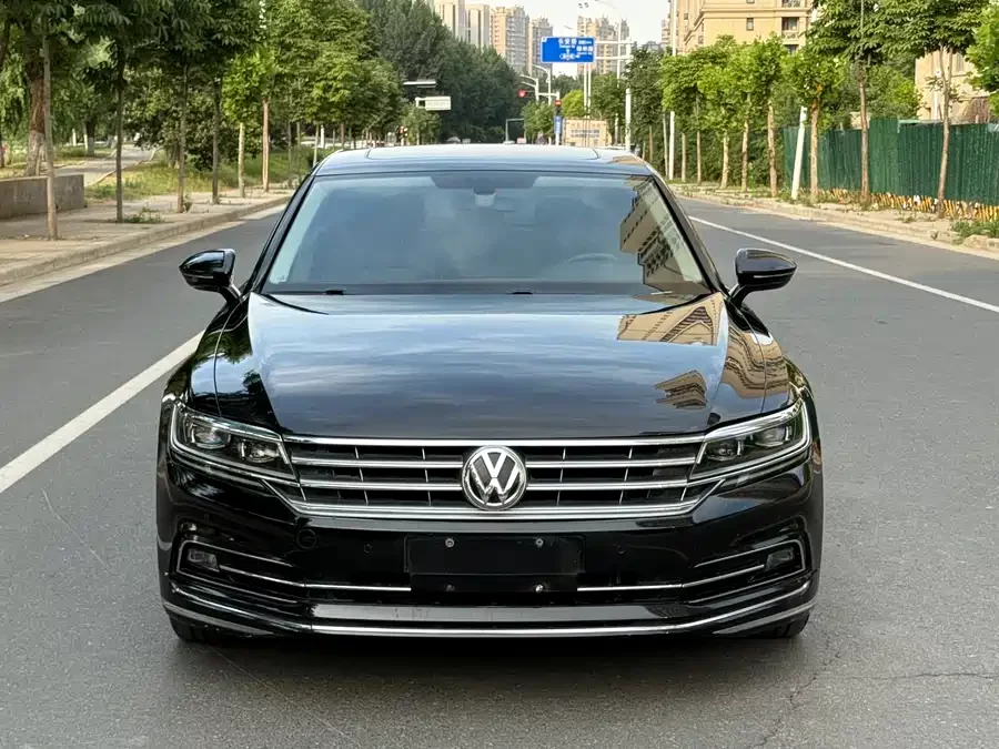 Volkswagen Phaeton / Phideon