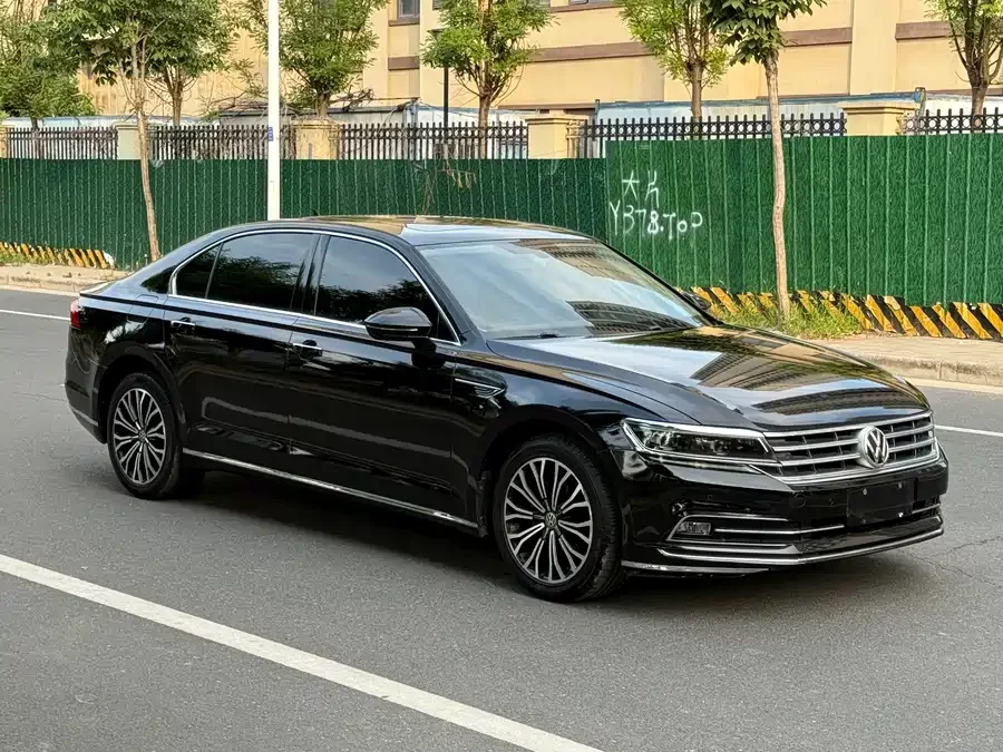 Volkswagen Phaeton / Phideon