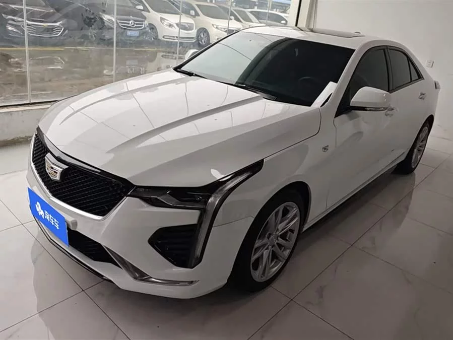 Cadillac CT4
