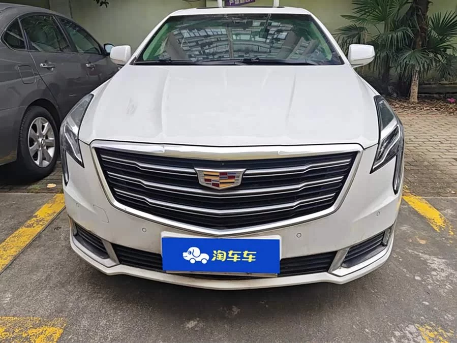 Cadillac XTS