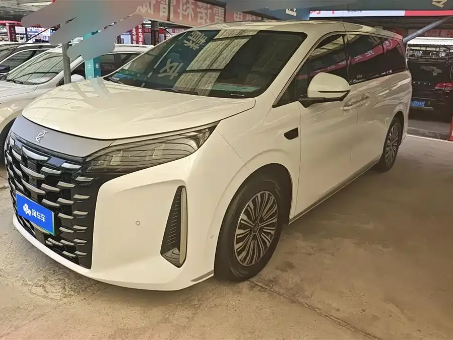 BYD summer