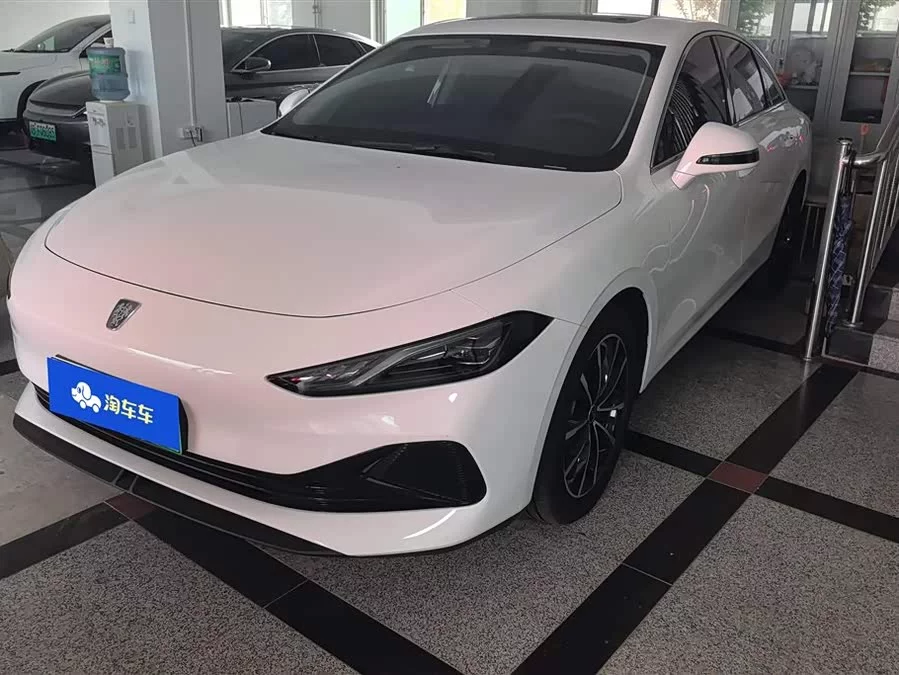 Roewe D7