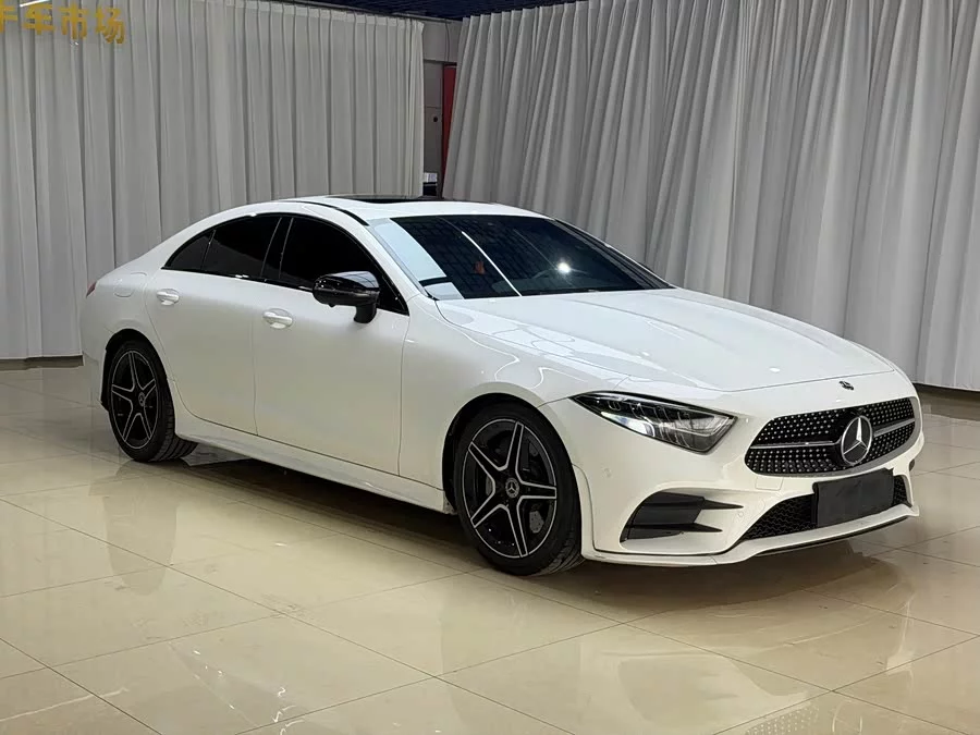Mercedes Benz CLS