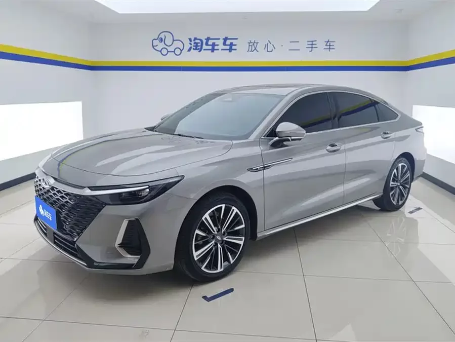 Chery Arrizo 8