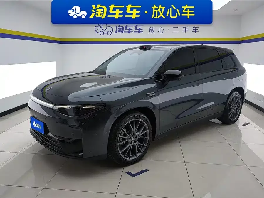 Leapmotor C10