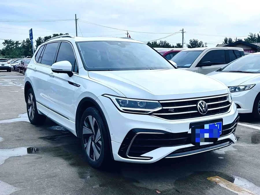 Volkswagen Tiguan L
