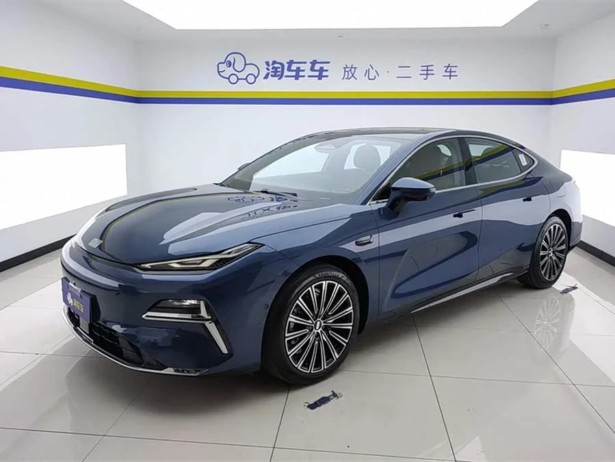 Geely Galaxy Star 8
