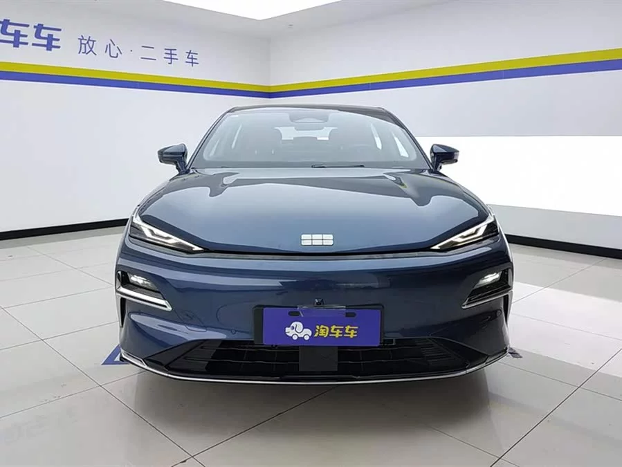 Geely Galaxy Star 8
