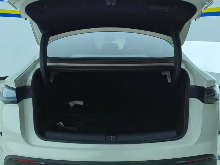 BYD Seal 06