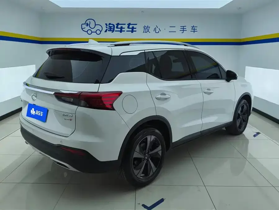 GAC Trumpchi GS4