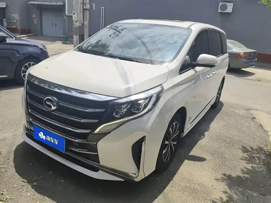 GAC Trumpchi M8