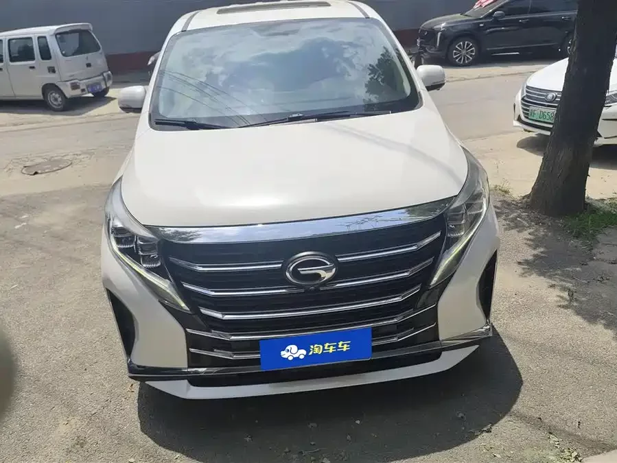 GAC Trumpchi M8