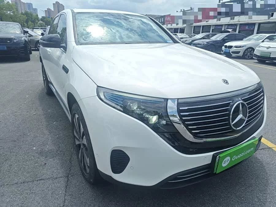 Mercedes Benz EQC