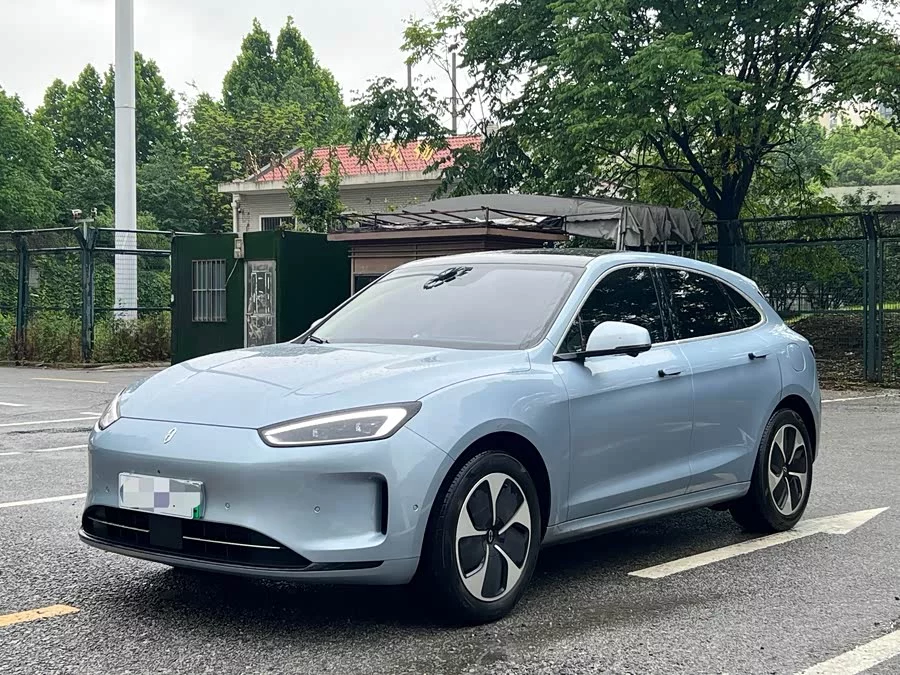 AITO Wenjie M5