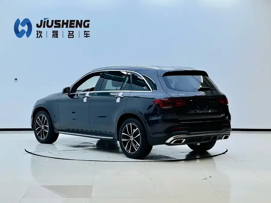 Mercedes Benz GLC