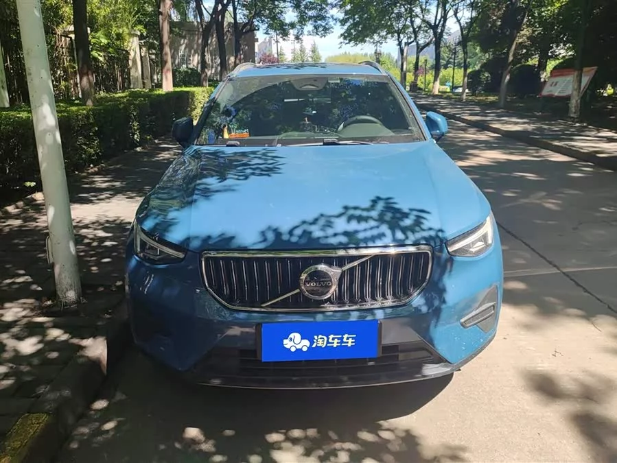 Volvo XC40
