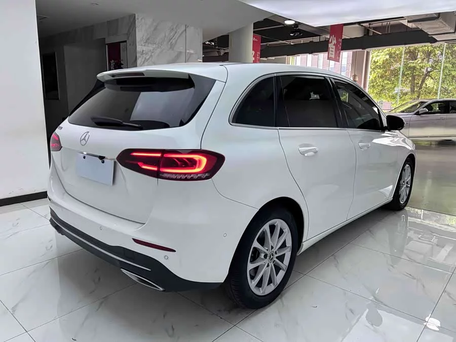 Mercedes Benz Class B