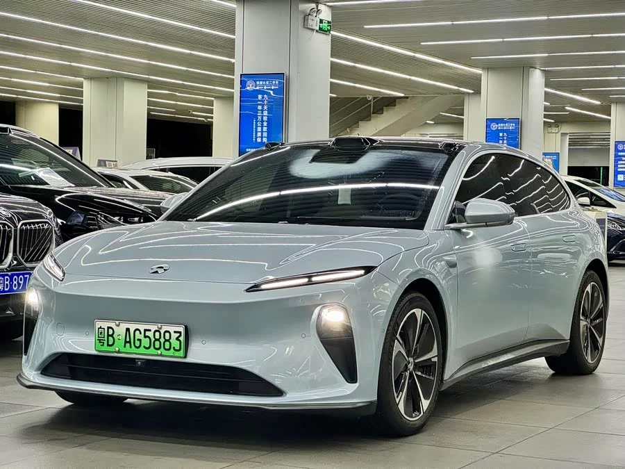 NIO ET5T