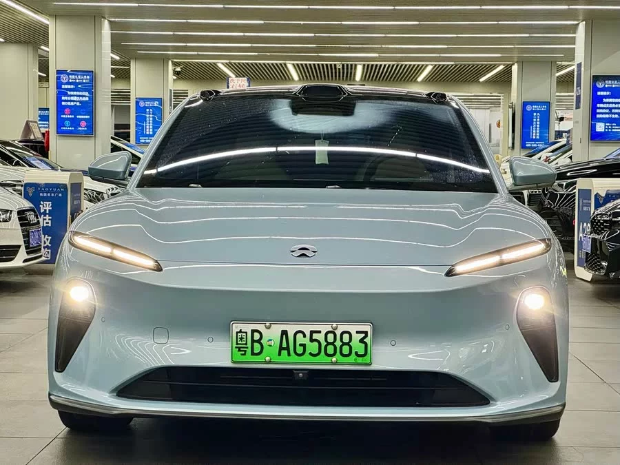 NIO ET5T