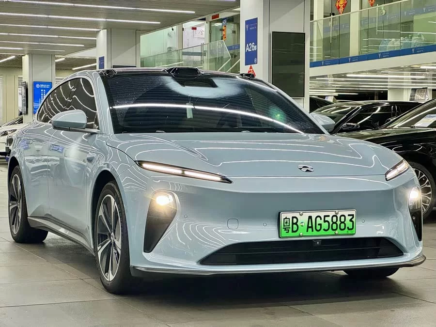 NIO ET5T