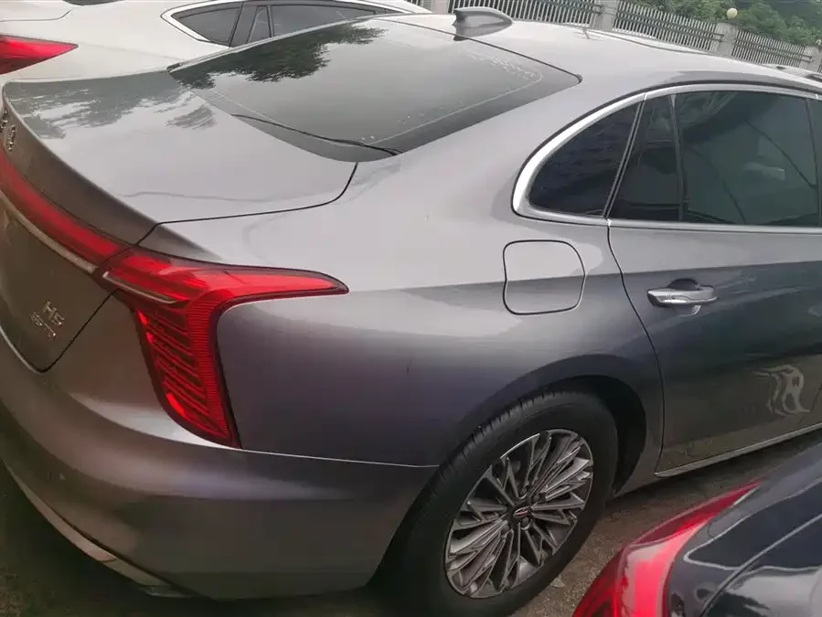 Hongqi H5