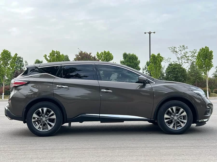 Nissan Loulan