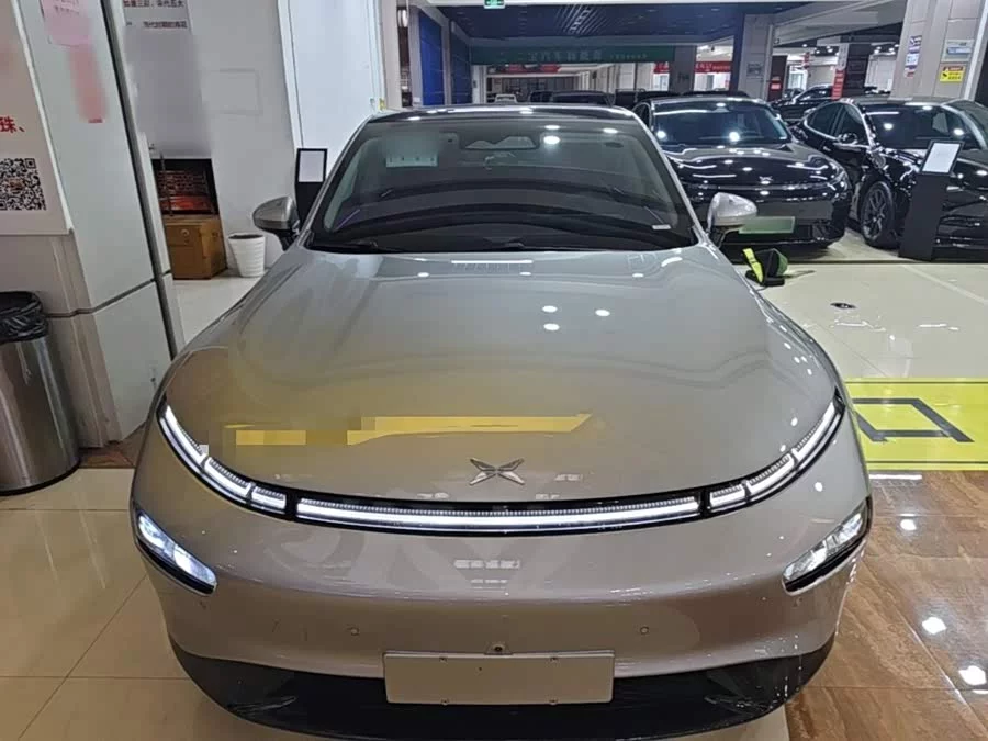 Xpeng P7