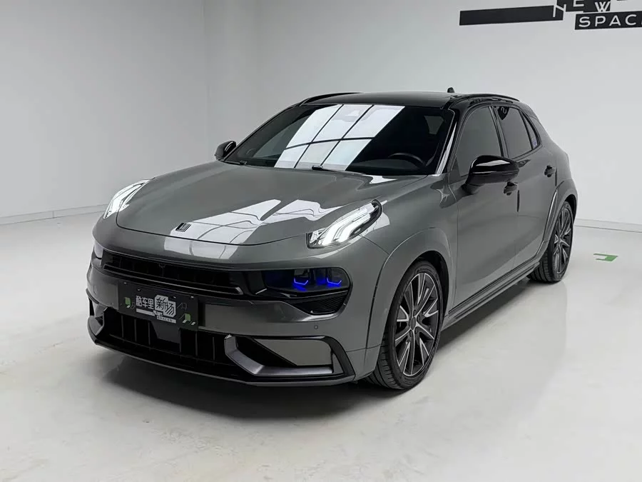 Lynk & Co 02 Hatchback