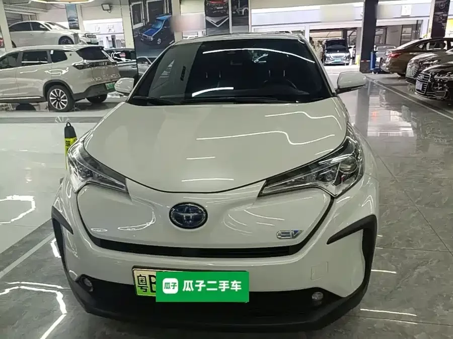 Toyota C-HR EV