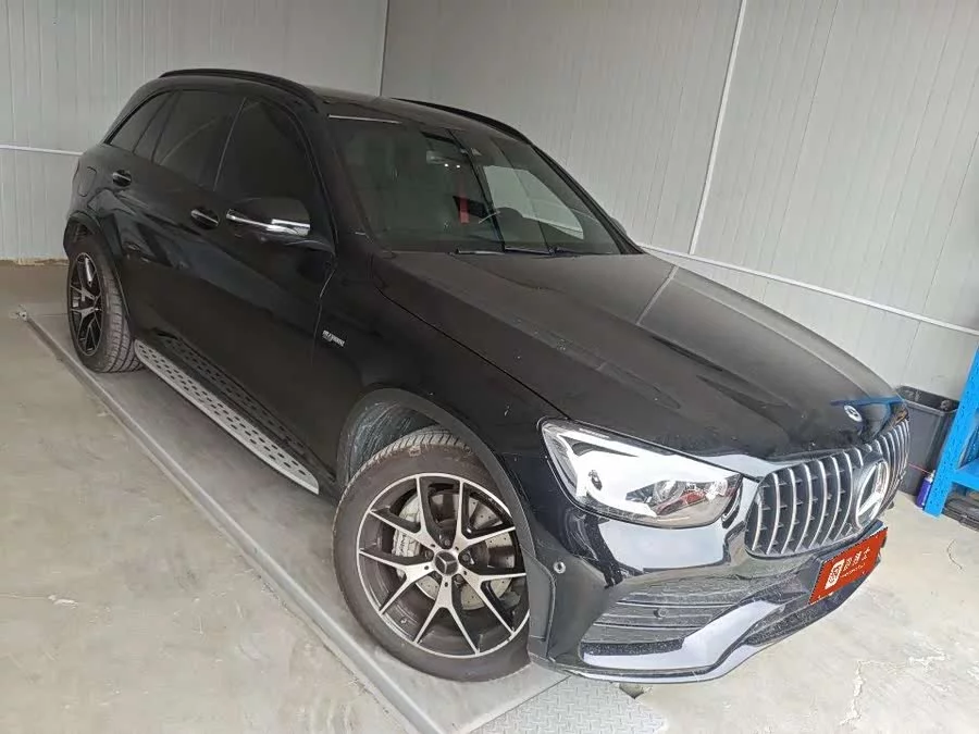 Mercedes Benz GLC AMG