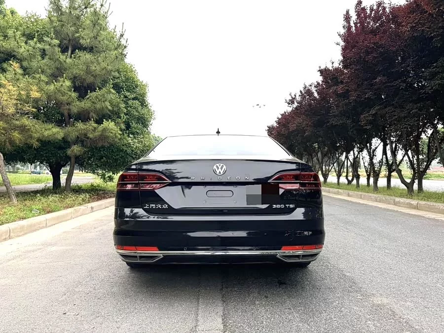 Volkswagen Phaeton / Phideon