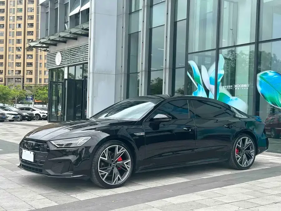 Audi A7L