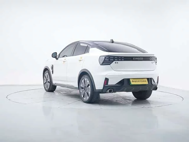 Lynk & Co 05EM-P