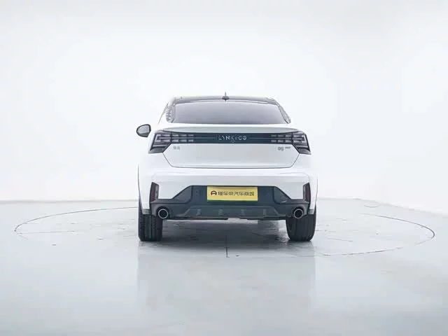 Lynk & Co 05EM-P