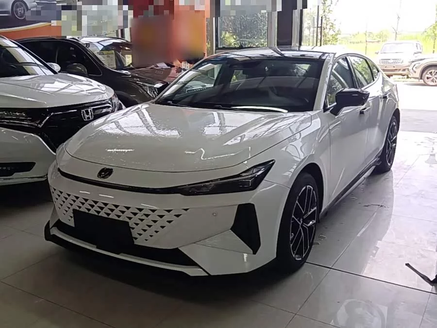 Changan UNI-V
