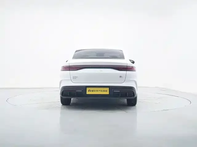BYD Qin L