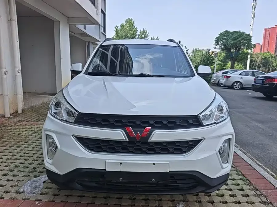 Wuling Hongguang S3